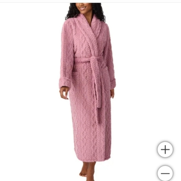 Room Service Other - Room Service Robe Cable Textured Jacquard Fabric